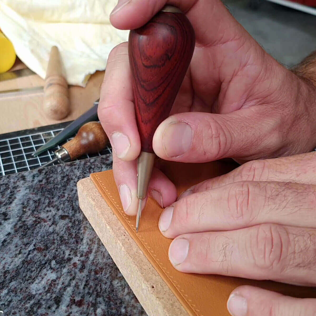 Bloc de liège Deco Cuir - 8x8 cm - Image 4