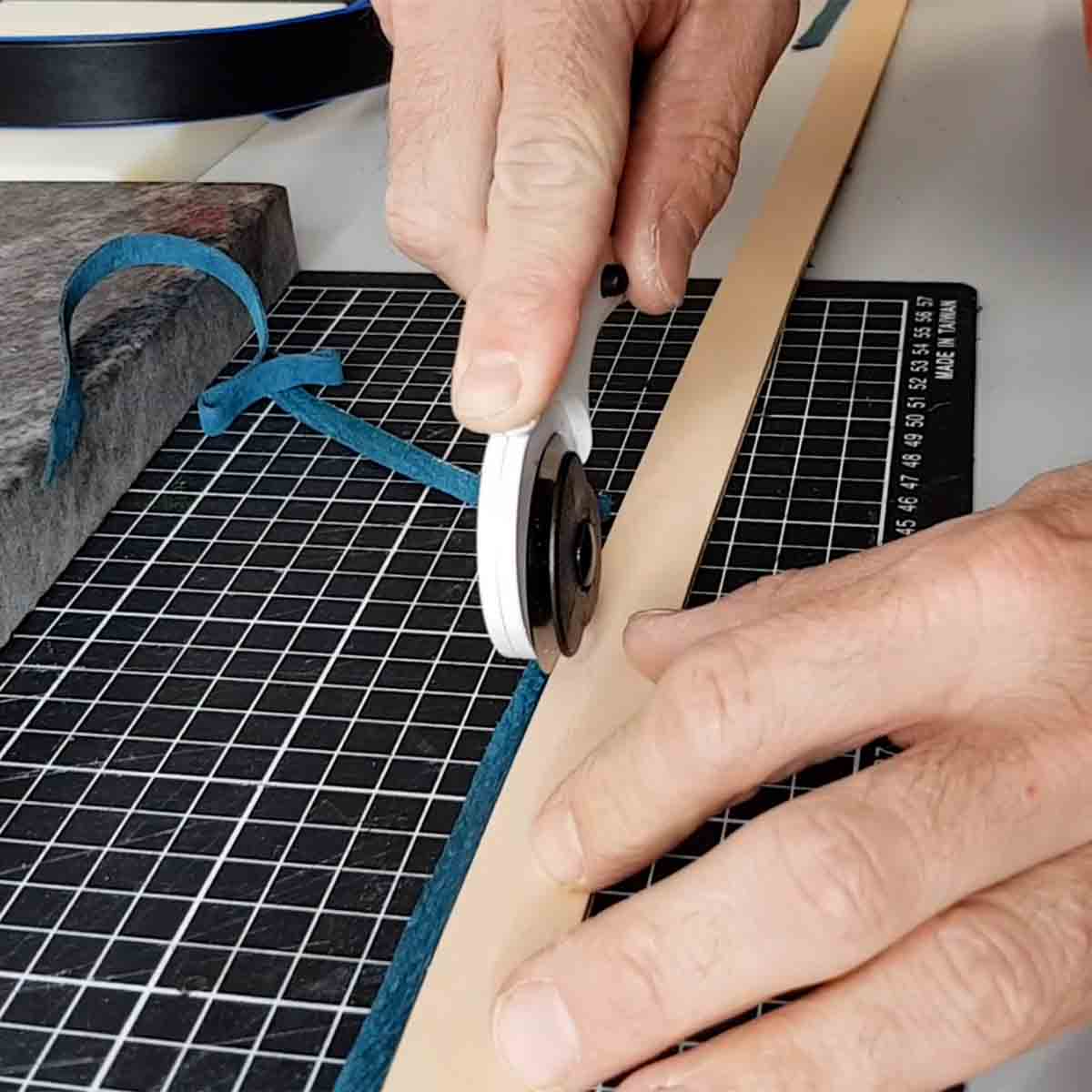 Couteau cutter rotatif multi usage - 3042-00 - Image 3