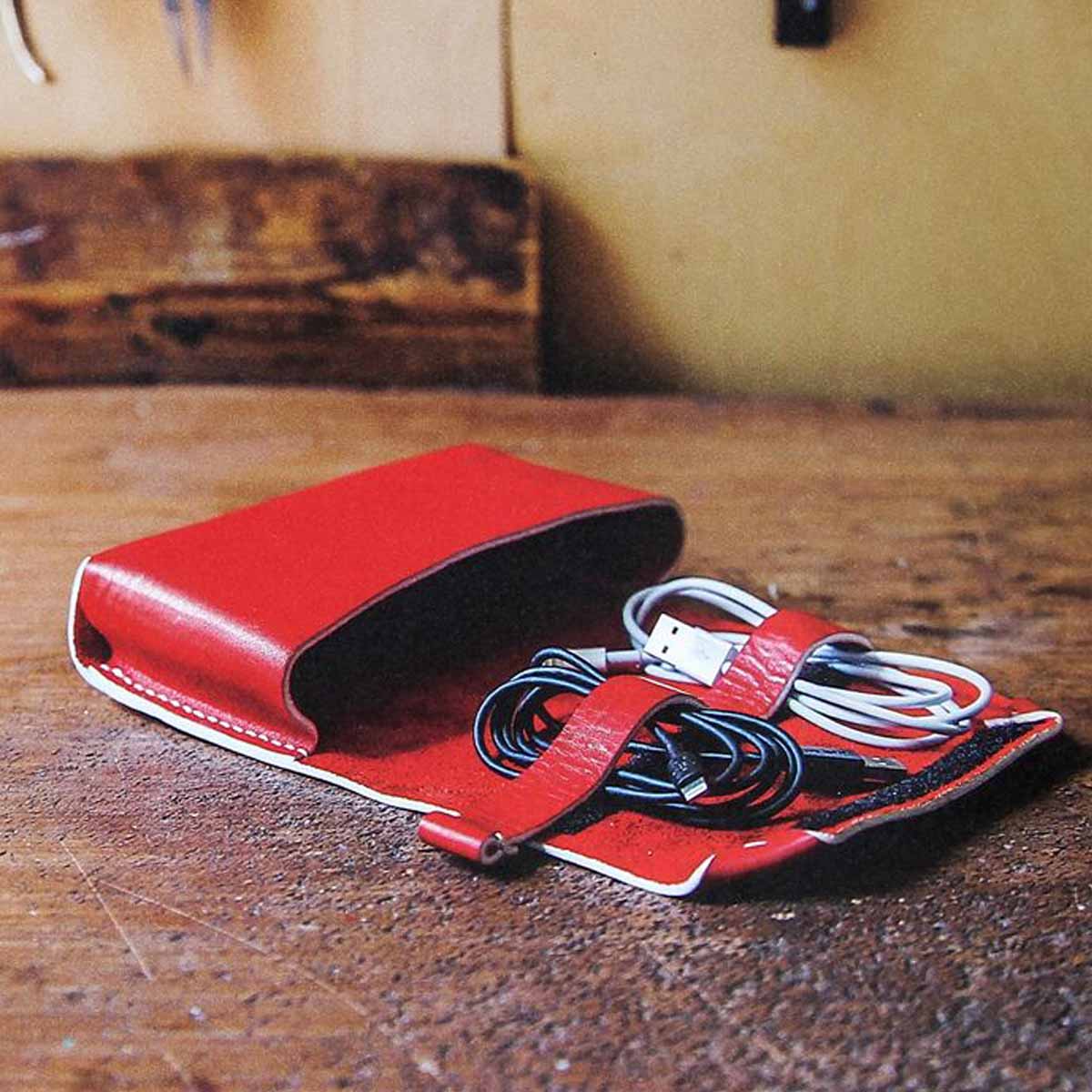 Livre "Travailler le cuir" - Candice Lau - Image 5